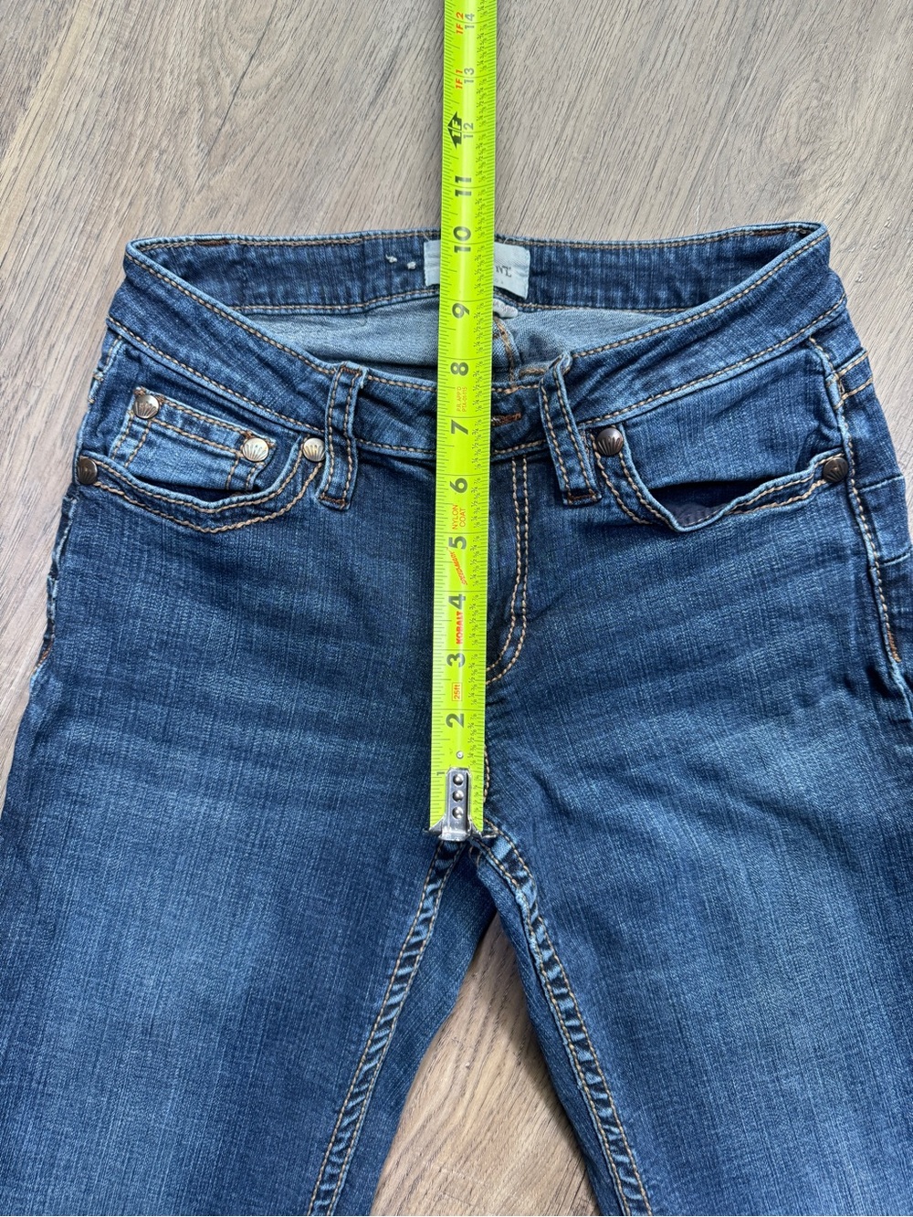 Shyanne Women's Medium Blue Bootcut Denim Jeans - Size 28W x 36L - Picture 5 of 16